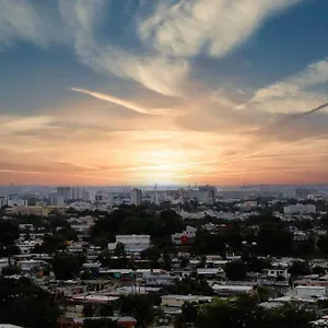 https://penthouse-views.top-hotels-puertorico.com